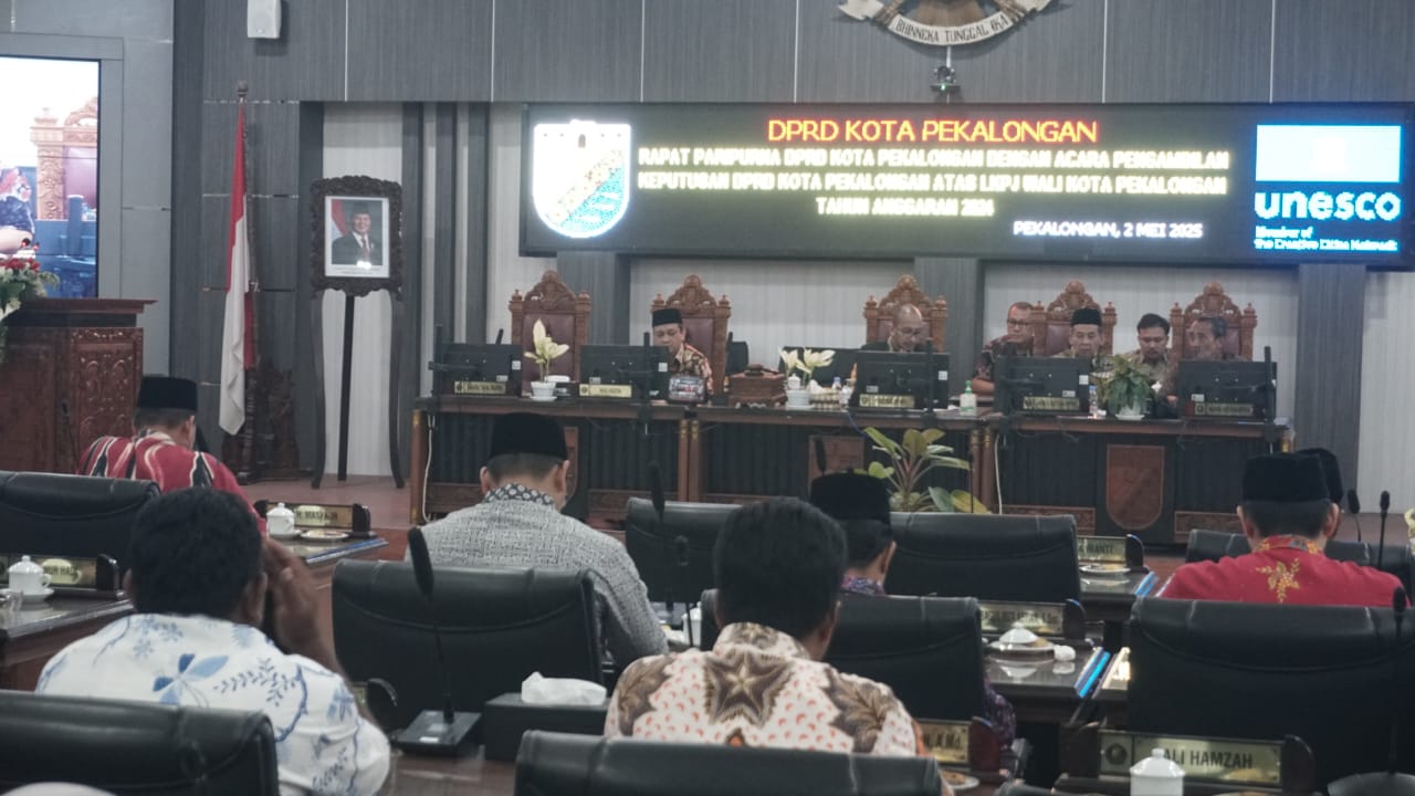 DPRD Kota Pekalongan Terima LKPJ Wali Kota Tahun 2024