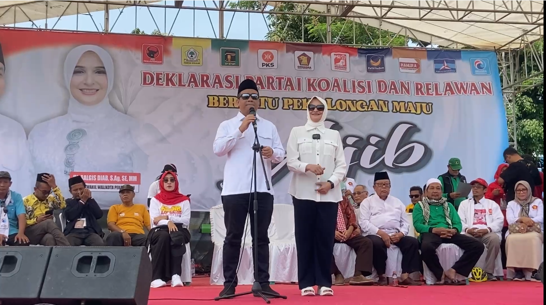 Diawali Deklarasi, Ribuan Pendukung Antarkan Pasangan Ajib Ke Pengundian Nomor Urut