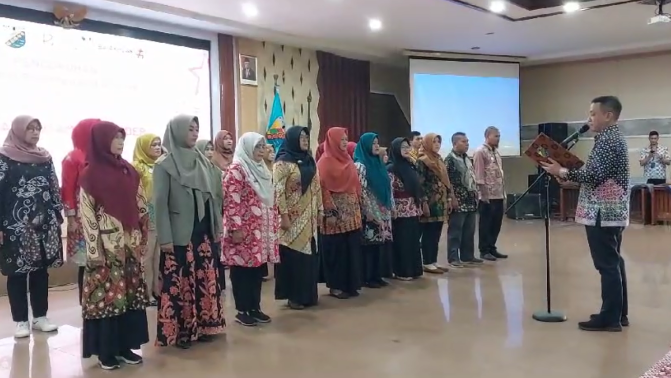 Cegah Kekerasan Perempuan dan Anak, Relawan Sapa Kota Pekalongan Dikukuhkan 