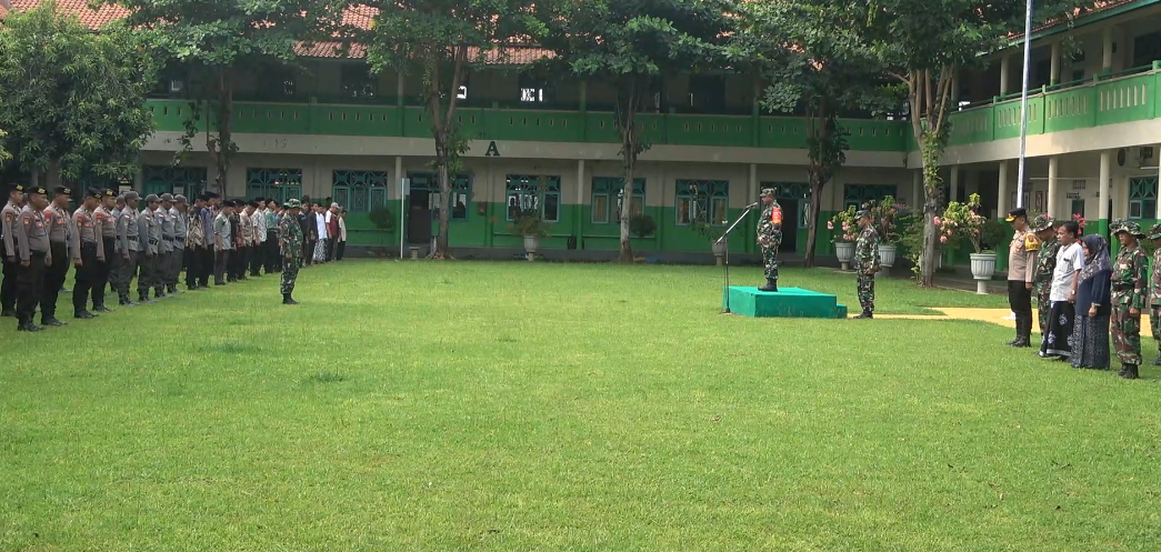 Kodim Pekalogan Gelar Karya Bhakti