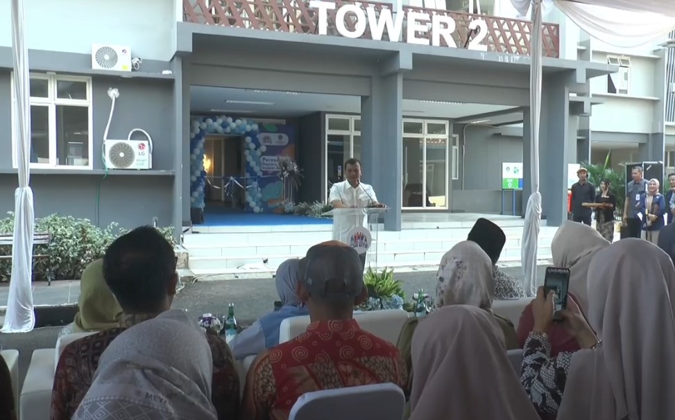 Hari Buruh, Gubernur Jateng Resmikan Day Care Untuk Anak Buruh