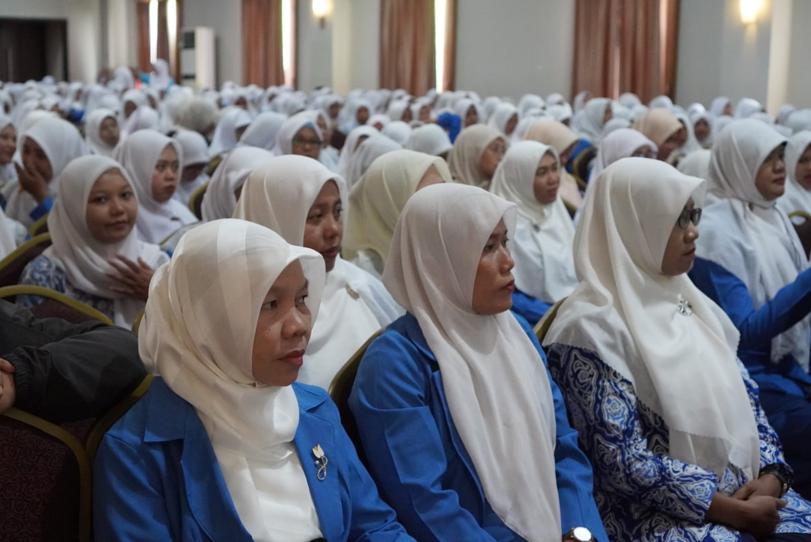 Seminar Akbar Deep Learning Warnai HUT Ke-75 IGTKI-PGRI