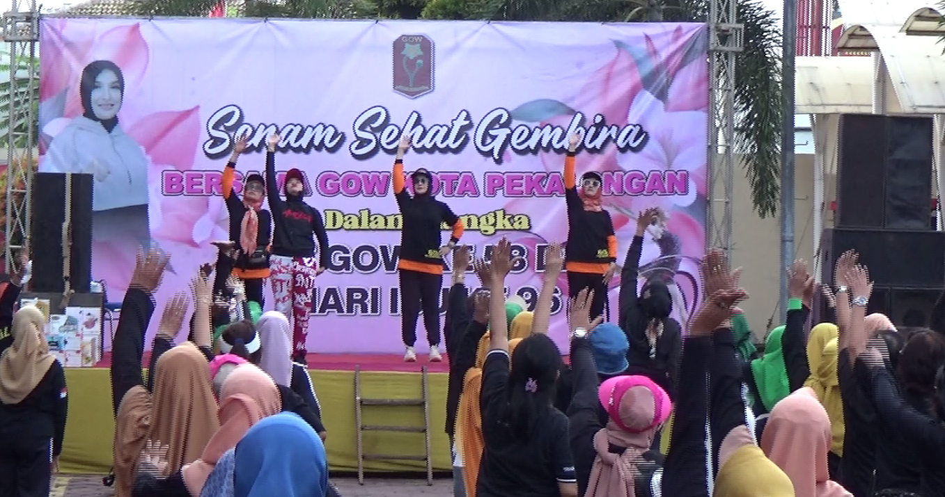 Senam Sehat Gembira Meriahkan HUT GOW ke-58 dan Hari Ibu ke-96 di Kota Pekalongan