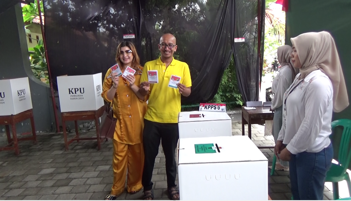 Ketua DPRD Kota Pekalongan, Salurkan Hak Suaranya dalam Pemilihan Gubernur dan Walikota