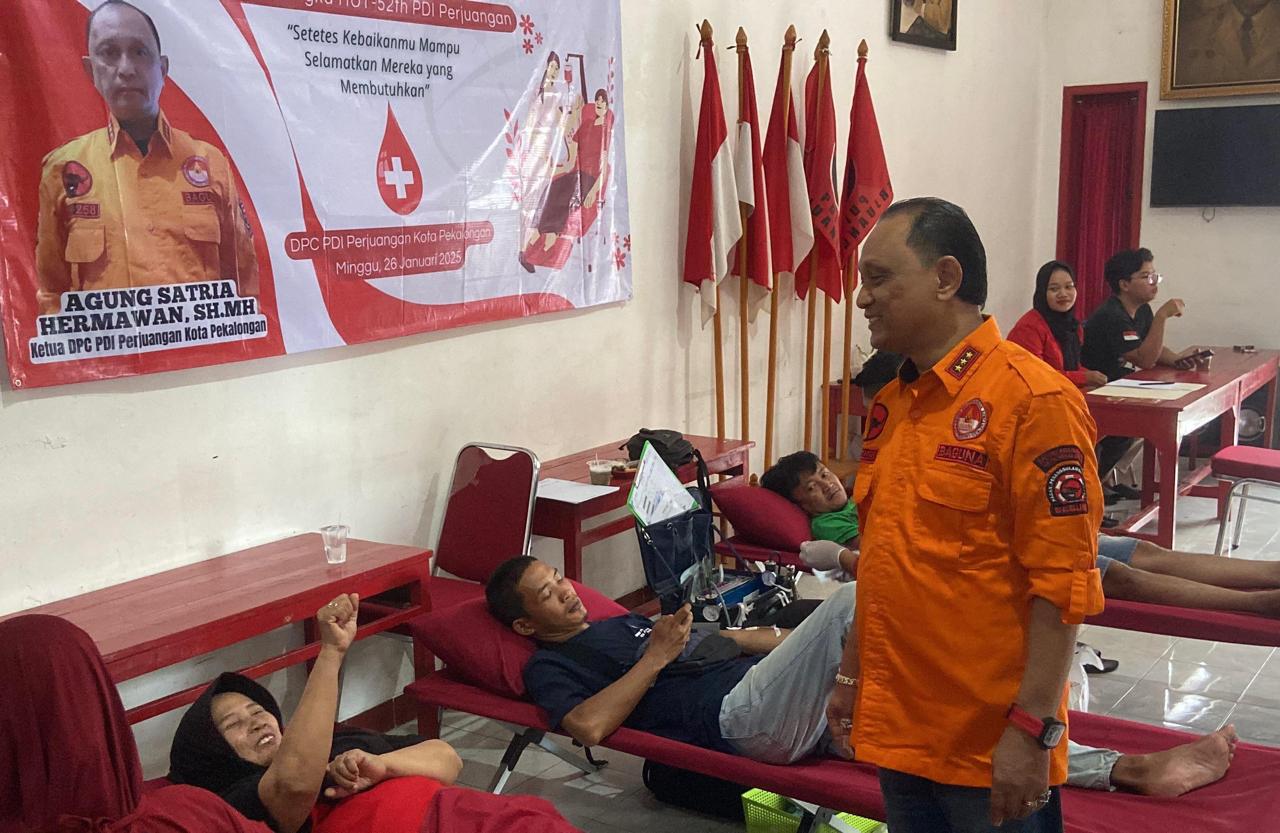 Antusiasme Tinggi, Donor Darah DPC PDI Perjuangan Kota Pekalongan Sukses Lampaui Target
