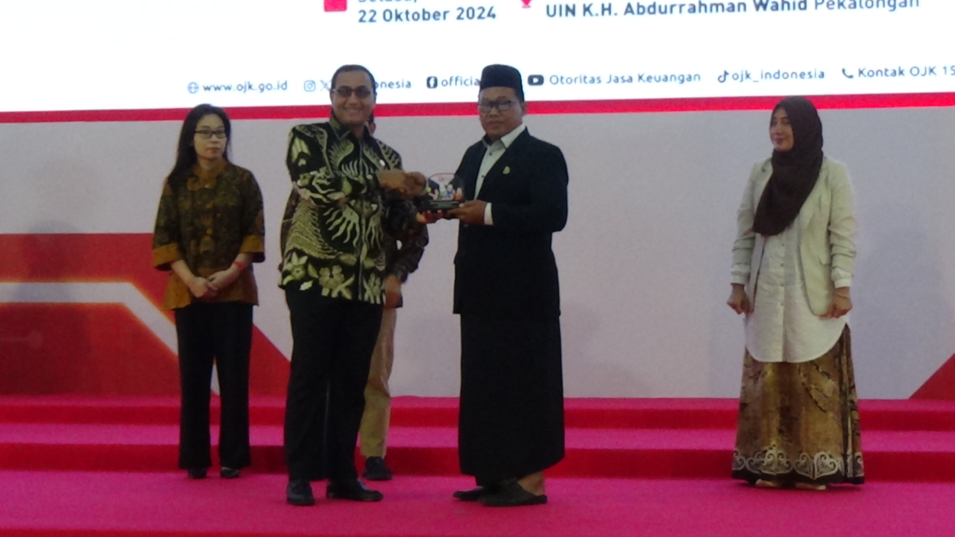 OJK Bekali Generasi Z dengan Digital Financial Literacy