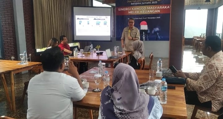 OJK Tegal dan Jurnalis Sinergi Wujudkan Masyarakat Melek Keuangan