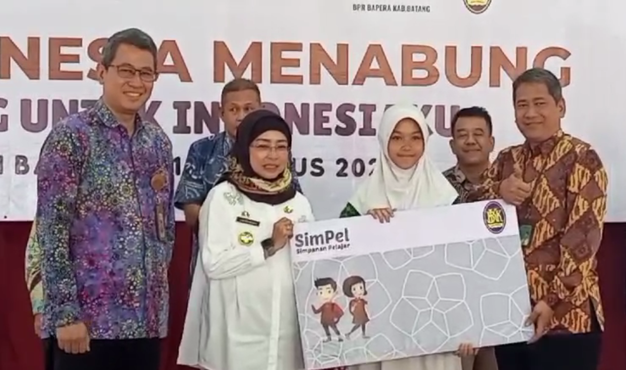 Hari Indonesia Menabung, OJK Tegal Ajak 300 Pelajar Menabung