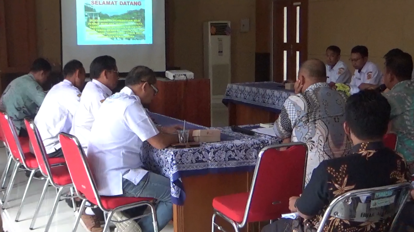 Pentingnya Patuhi Jadwal Tanam, Pemda Pekalongan Rapat Pembuatan Perbup Irigasi 