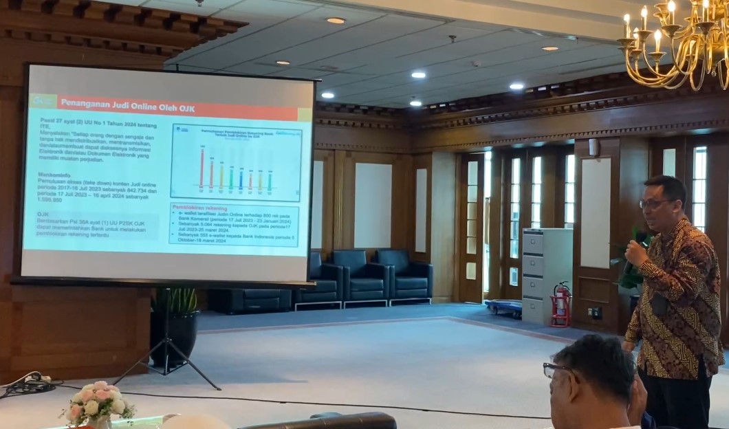 OJK Blokir 6419 Rekening Terindikasi Judi Online