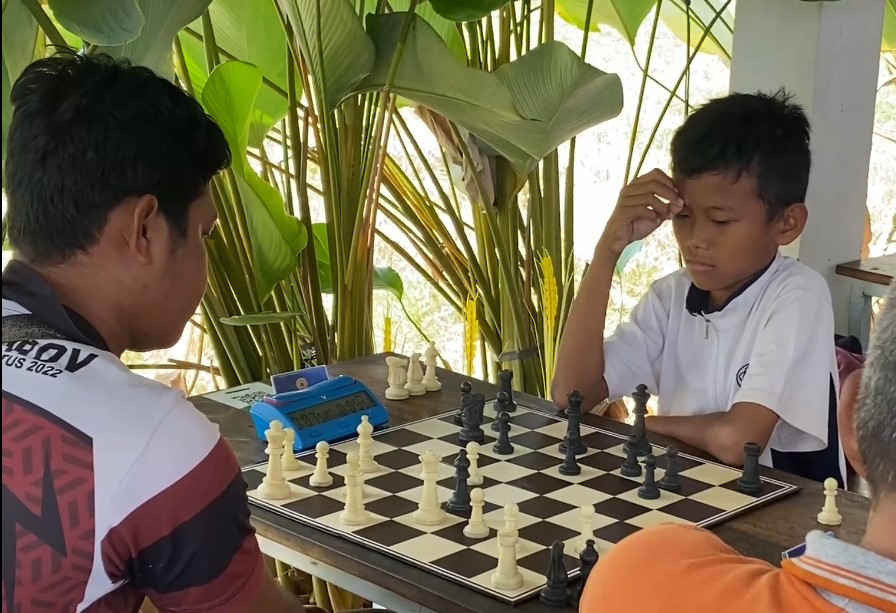 Dokter Muda Gelar Turnamen Catur Untuk Kenang Sang Ayah