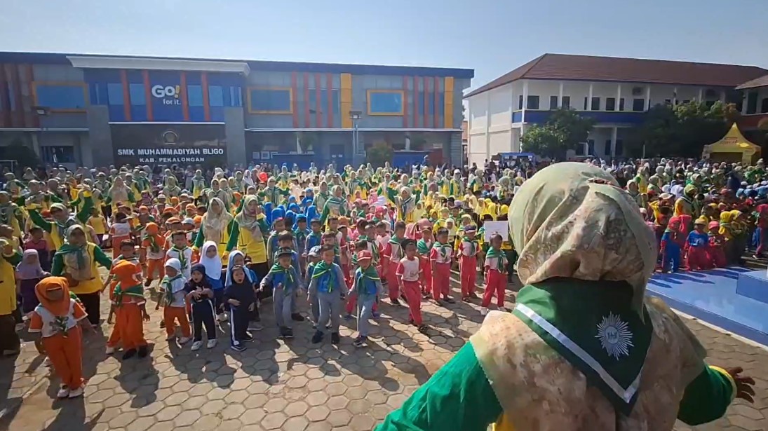 6000 Siswa Tk Meriahkan Milad Tk Aba Pekalongan
