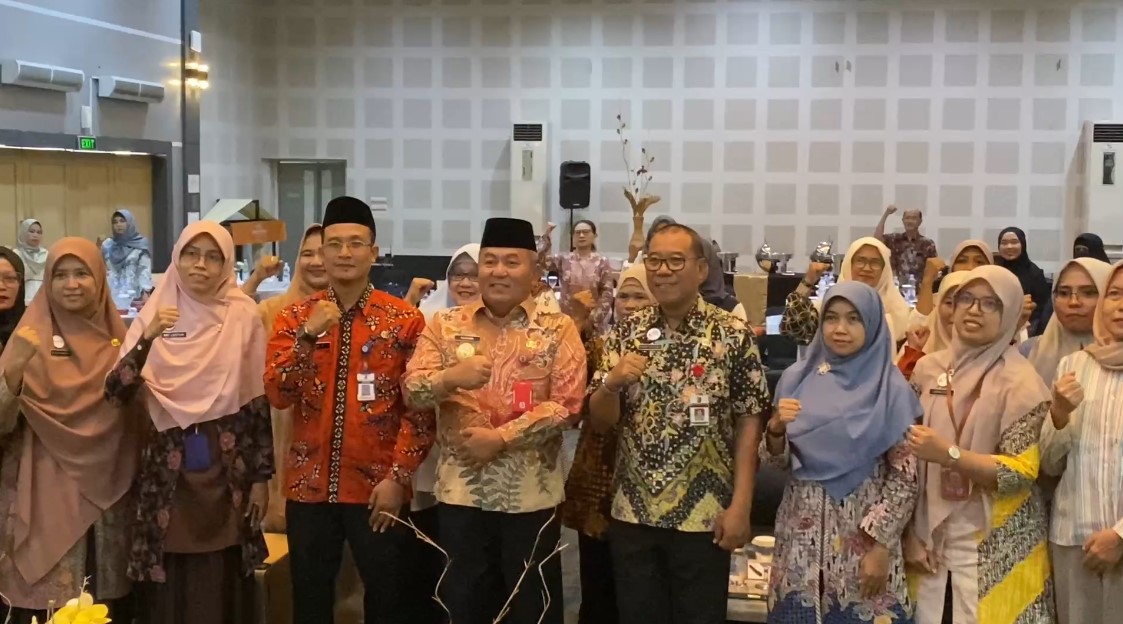 Dinkes Lakukan Bimtek Penilaian Mandiri CPPOB IRTP Pada Pelaku Usaha Pangan