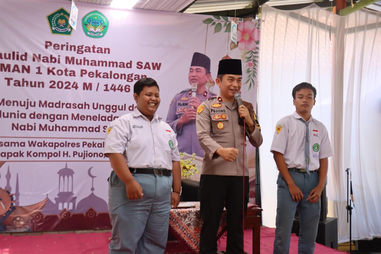 Peringati Maulid Nabi, Gandeng Polres Pekalongan Kota, MAN I Komitmen Bangun Madrasah Unggul dan Bermutu