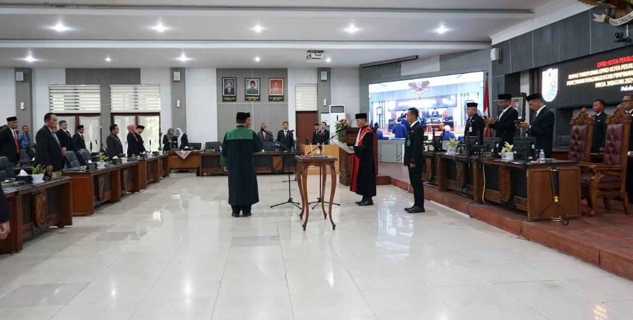 Gumelar Dilantik Jadi Wakil Ketua DPRD Kota Pekalongan Periode 2024-2029