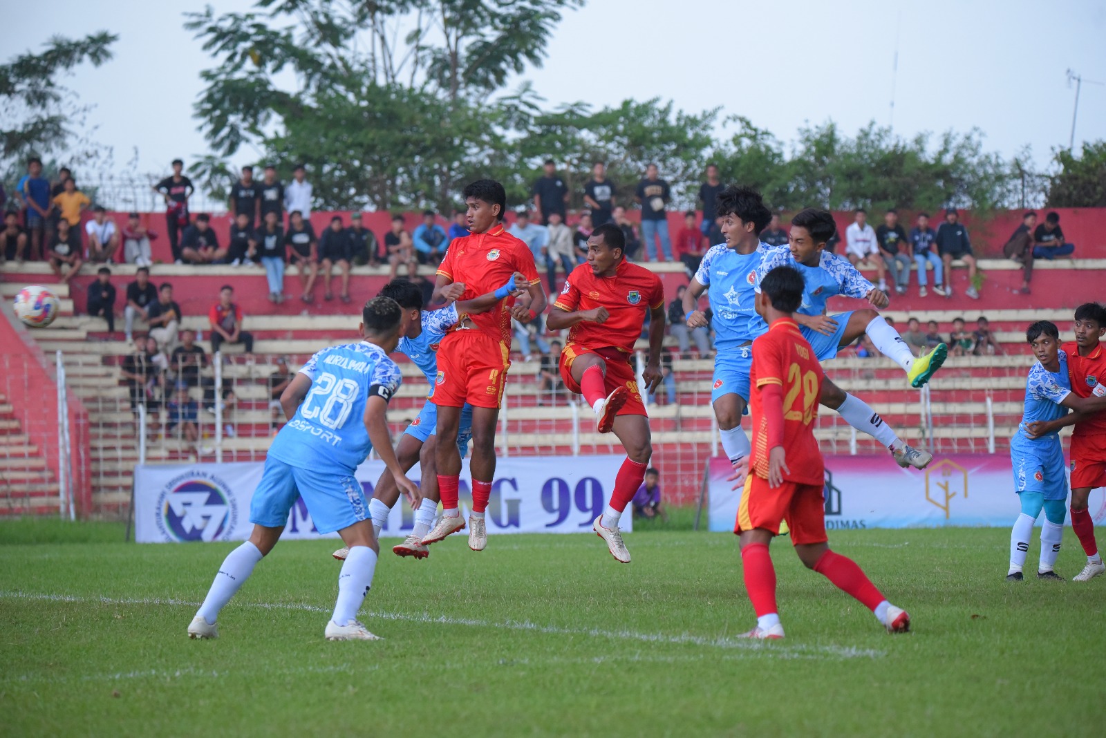 Laga Pembuka Liga 4 Persibat Batang Menang 2-0 Atas Persab Brebes