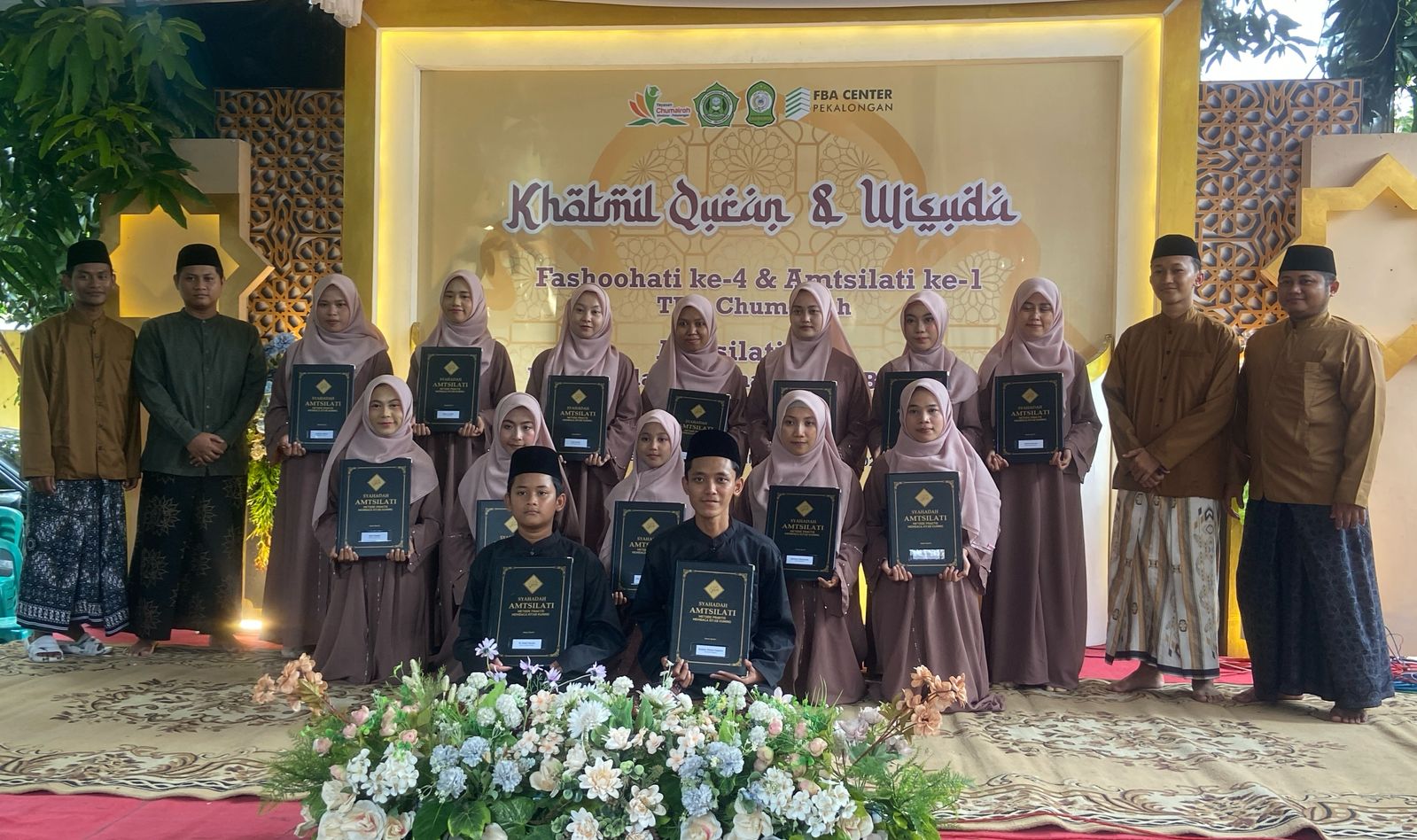 Metode Amtsilati Makin Populer, Puluhan Santri Yayasan Chumairoh Pekalongan Diwisuda