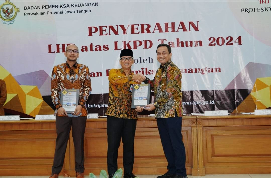 SEPULUH KALI BERTURUT, PEMKOT PEKALONGAN KEMBALI RAIH OPINI WTP DARI BPK RI