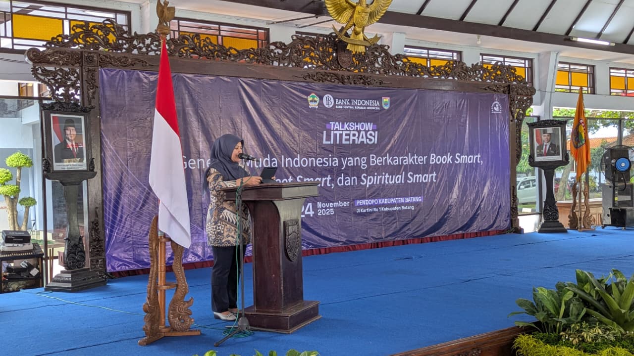 EDUKASI GEN Z DI BATANG, BI TEGAL BERI LITERASI CERDAS AKADEMIS DAN PENGUATAN KARAKTER