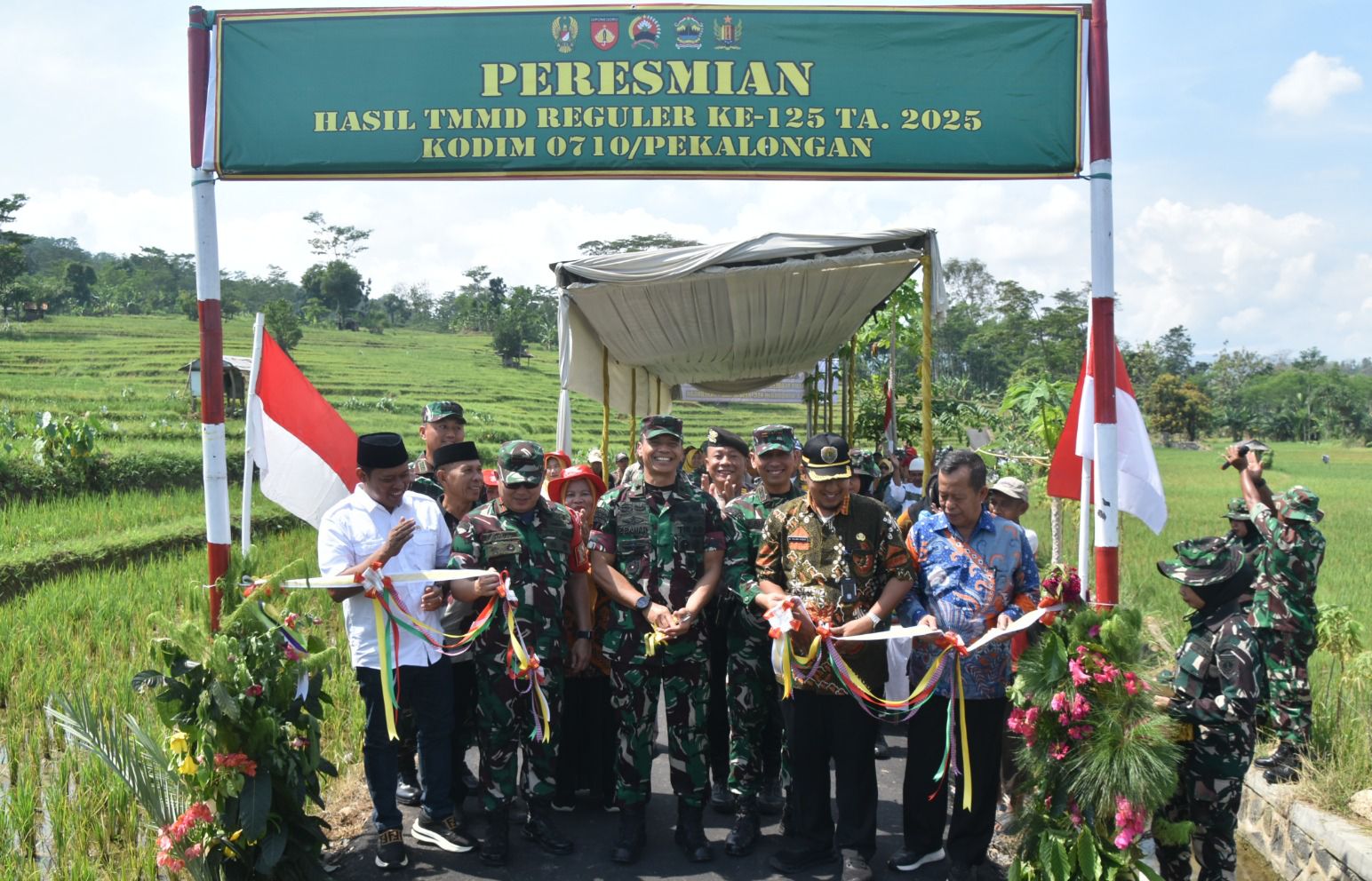 TMMD Reguler ke-125 Kodim Pekalongan di Desa Windurojo Resmi Ditutup, Seluruh Target Tercapai