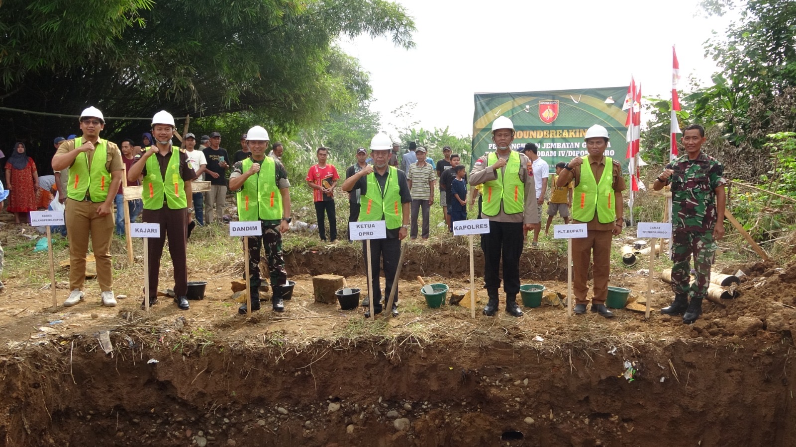 Groundbreaking, Pembangunan Jembatan Gantung Garuda Di Desa Galang Pengampon Resmi Dimulai