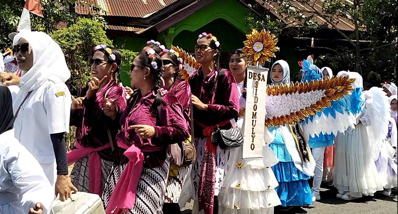 Usung Tema Sejarah Perjuangan Para Pahlawan, Desa Sidomulyo Juara 1 karnaval di Lebakbarang