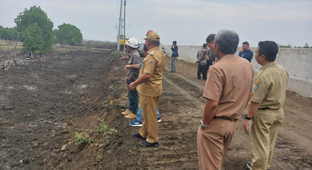 Wawalkot Salahudin Dorong Dinas Terkait Lakukan Penyempurnaan Penanganan Banjir dan Rob